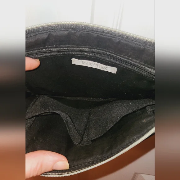 Kenneth Cole purse - Picture 6 of 11